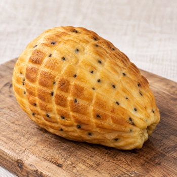 Swojski ser podpuszczkowy z czarnuszką wędzony 350g